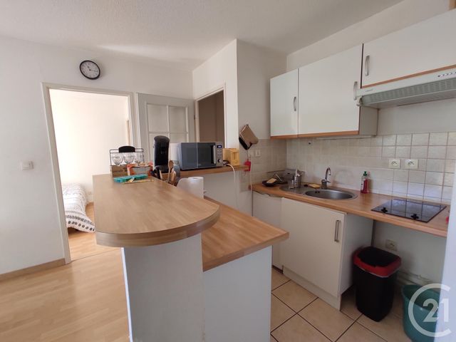 Appartement F2 à vendre - 2 pièces - 44.83 m2 - VILLENEUVE TOLOSANE - 31 - MIDI-PYRENEES - Century 21 Partenaire Immobilier Appartement F2 à vendre - 2 pièces - 44.83 m2 - VILLENEUVE TOLOSANE - 31 - MIDI-PYRENEES - Century 21 Partenaire Immobilier