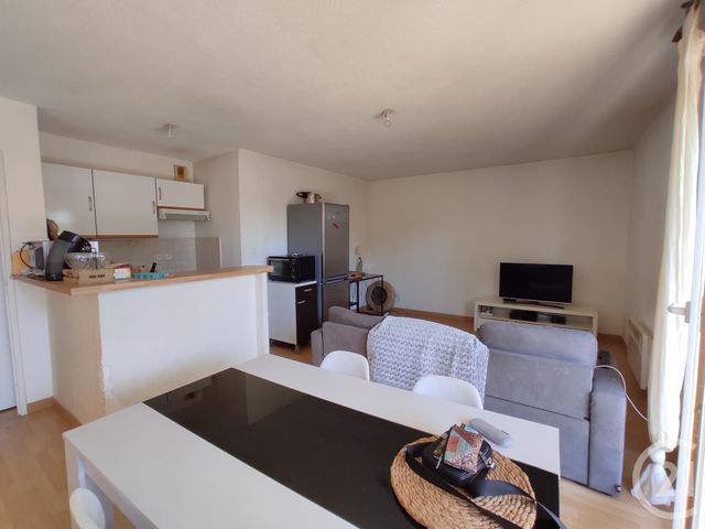 Appartement F2 à vendre - 2 pièces - 44.83 m2 - VILLENEUVE TOLOSANE - 31 - MIDI-PYRENEES - Century 21 Partenaire Immobilier Appartement F2 à vendre - 2 pièces - 44.83 m2 - VILLENEUVE TOLOSANE - 31 - MIDI-PYRENEES - Century 21 Partenaire Immobilier
