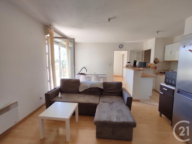 Appartement F2 à vendre - 2 pièces - 44.83 m2 - VILLENEUVE TOLOSANE - 31 - MIDI-PYRENEES - Century 21 Partenaire Immobilier Appartement F2 à vendre - 2 pièces - 44.83 m2 - VILLENEUVE TOLOSANE - 31 - MIDI-PYRENEES - Century 21 Partenaire Immobilier