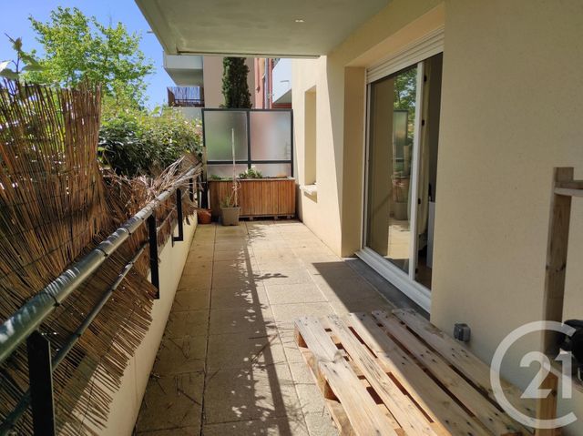 Appartement F2 à vendre - 2 pièces - 44.83 m2 - VILLENEUVE TOLOSANE - 31 - MIDI-PYRENEES - Century 21 Partenaire Immobilier Appartement F2 à vendre - 2 pièces - 44.83 m2 - VILLENEUVE TOLOSANE - 31 - MIDI-PYRENEES - Century 21 Partenaire Immobilier