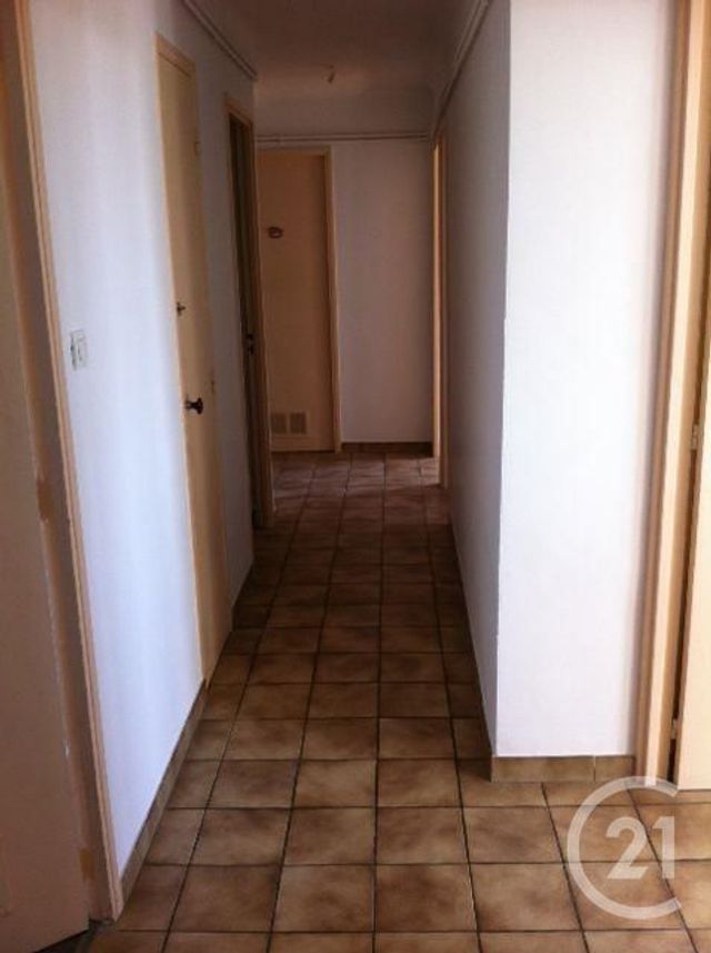Appartement F4 à louer - 4 pièces - 90.0 m2 - CUGNAUX - 31 - MIDI-PYRENEES - Century 21 Partenaire Immobilier Appartement F4 à louer - 4 pièces - 90.0 m2 - CUGNAUX - 31 - MIDI-PYRENEES - Century 21 Partenaire Immobilier