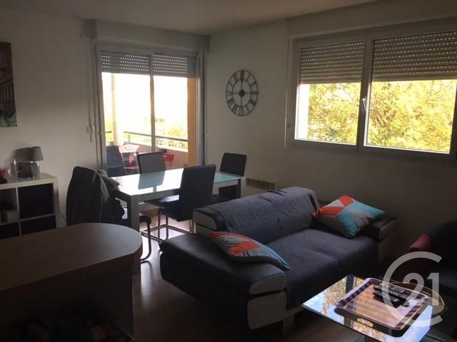 Appartement F2 à louer - 2 pièces - 46.76 m2 - CUGNAUX - 31 - MIDI-PYRENEES - Century 21 Partenaire Immobilier Appartement F2 à louer - 2 pièces - 46.76 m2 - CUGNAUX - 31 - MIDI-PYRENEES - Century 21 Partenaire Immobilier