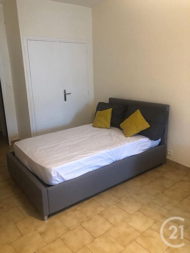 Afficher la photo en grand Studio à louer - 1 pièce - 34.0 m2 - TOULOUSE - 31 - MIDI-PYRENEES - Century 21 Partenaire Immobilier