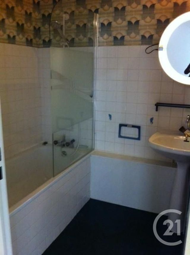 Afficher la photo en grand Appartement F2 à louer - 2 pièces - 64.0 m2 - BLAGNAC - 31 - MIDI-PYRENEES - Century 21 Partenaire Immobilier