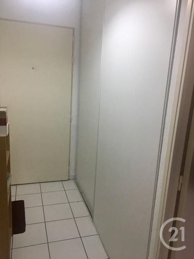 Afficher la photo en grand appartement à louer - 2 pièces - 47.44 m2 - CUGNAUX - 31 - MIDI-PYRENEES - Century 21 Partenaire Immobilier