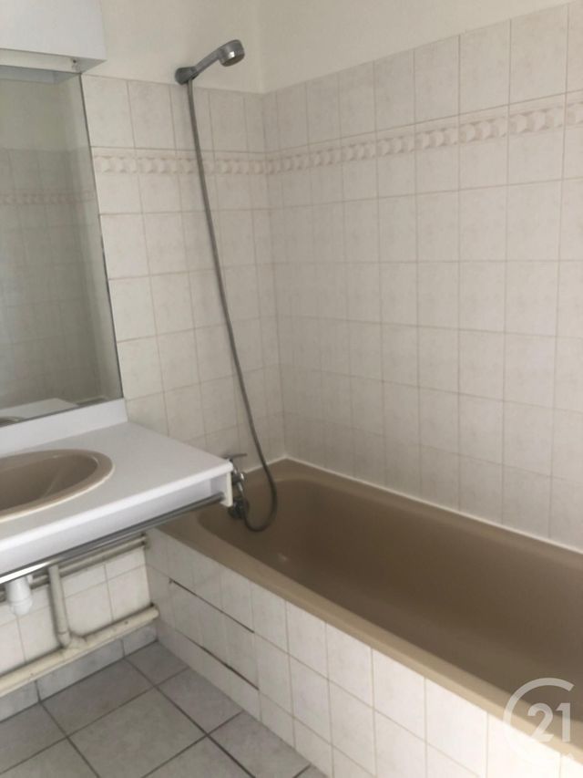 Afficher la photo en grand Appartement F2 à louer - 2 pièces - 41.52 m2 - TOURNEFEUILLE - 31 - MIDI-PYRENEES - Century 21 Partenaire Immobilier