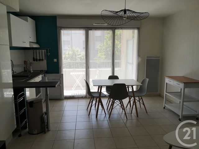 Afficher la photo en grand Appartement T2 à louer - 2 pièces - 40.46 m2 - TOULOUSE - 31 - MIDI-PYRENEES - Century 21 Partenaire Immobilier