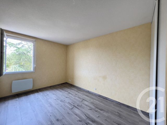 Appartement F3 à vendre - 3 pièces - 63.14 m2 - CUGNAUX - 31 - MIDI-PYRENEES - Century 21 Partenaire Immobilier