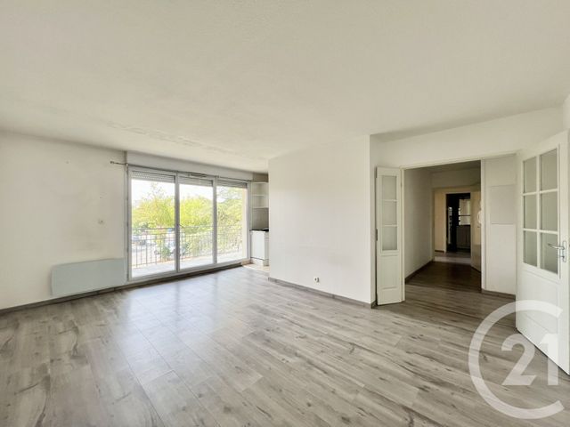 Appartement F3 à vendre - 3 pièces - 63.14 m2 - CUGNAUX - 31 - MIDI-PYRENEES - Century 21 Partenaire Immobilier