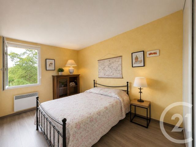 Appartement F3 à vendre - 3 pièces - 63.14 m2 - CUGNAUX - 31 - MIDI-PYRENEES - Century 21 Partenaire Immobilier