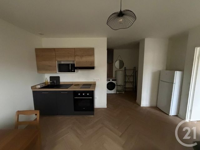Afficher la photo en grand Appartement T2 à louer - 2 pièces - 38.0 m2 - TOULOUSE - 31 - MIDI-PYRENEES - Century 21 Partenaire Immobilier