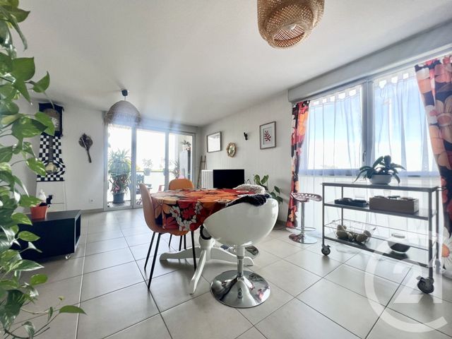 Afficher la photo en grand Appartement T3 à vendre - 3 pièces - 62.52 m2 - CUGNAUX - 31 - MIDI-PYRENEES - Century 21 Partenaire Immobilier