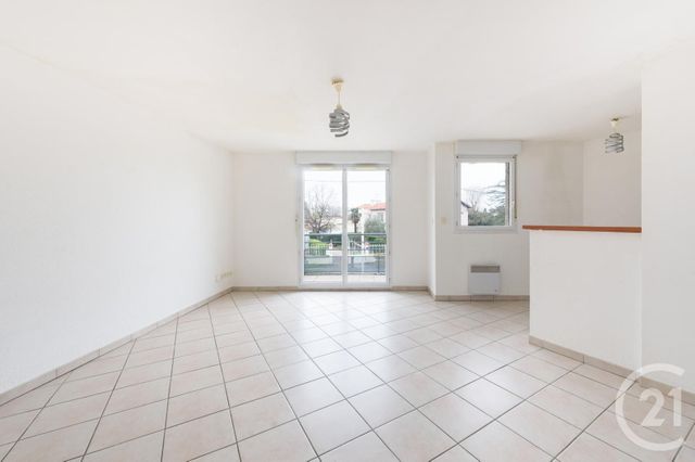 Appartement F3 à vendre - 3 pièces - 60.4 m2 - CUGNAUX - 31 - MIDI-PYRENEES - Century 21 Partenaire Immobilier