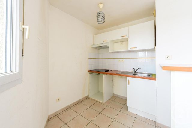 Appartement F3 à vendre - 3 pièces - 60.4 m2 - CUGNAUX - 31 - MIDI-PYRENEES - Century 21 Partenaire Immobilier