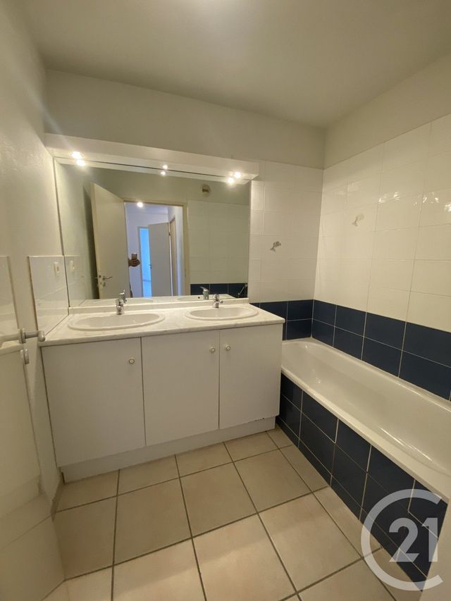 Appartement F3 à vendre - 3 pièces - 60.4 m2 - CUGNAUX - 31 - MIDI-PYRENEES - Century 21 Partenaire Immobilier