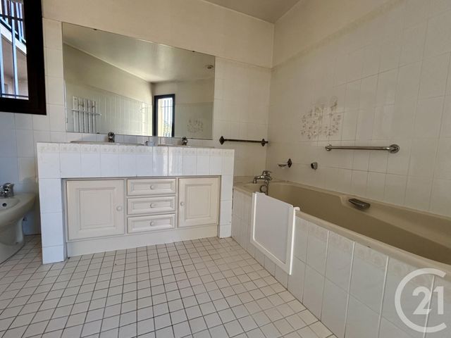 maison à vendre - 5 pièces - 158.48 m2 - CUGNAUX - 31 - MIDI-PYRENEES - Century 21 Partenaire Immobilier