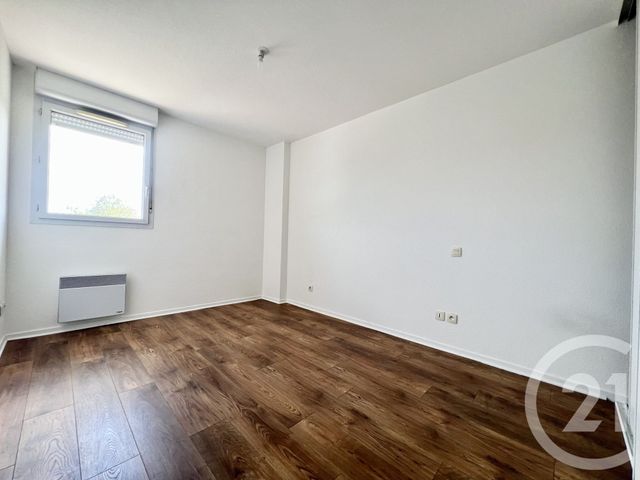 Afficher la photo en grand Appartement F3 à vendre - 3 pièces - 60.0 m2 - CUGNAUX - 31 - MIDI-PYRENEES - Century 21 Partenaire Immobilier