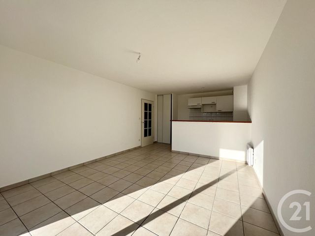 Afficher la photo en grand Appartement F3 à vendre - 3 pièces - 60.0 m2 - CUGNAUX - 31 - MIDI-PYRENEES - Century 21 Partenaire Immobilier