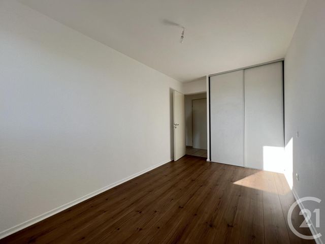 Afficher la photo en grand Appartement F3 à vendre - 3 pièces - 60.0 m2 - CUGNAUX - 31 - MIDI-PYRENEES - Century 21 Partenaire Immobilier