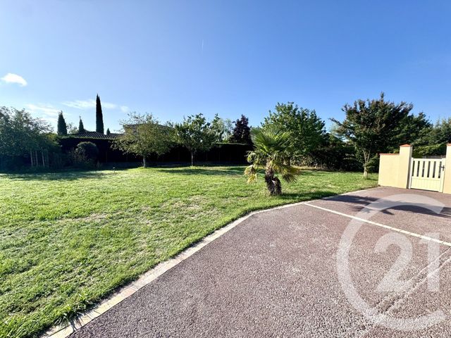 Afficher la photo en grand terrain à vendre - 600.0 m2 - CUGNAUX - 31 - MIDI-PYRENEES - Century 21 Partenaire Immobilier