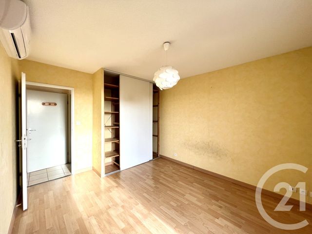 Appartement F3 à vendre - 3 pièces - 59.78 m2 - CUGNAUX - 31 - MIDI-PYRENEES - Century 21 Partenaire Immobilier
