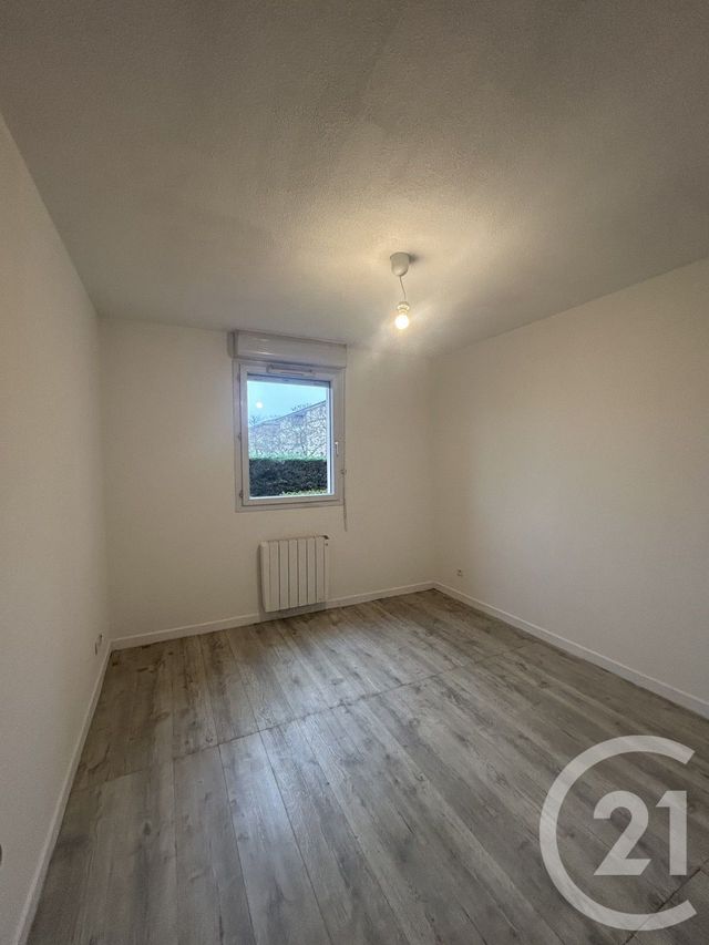 Appartement T3 à louer - 3 pièces - 60.86 m2 - CUGNAUX - 31 - MIDI-PYRENEES - Century 21 Partenaire Immobilier