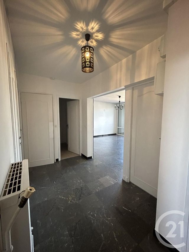 Appartement T3 à louer - 3 pièces - 61.0 m2 - CUGNAUX - 31 - MIDI-PYRENEES - Century 21 Partenaire Immobilier