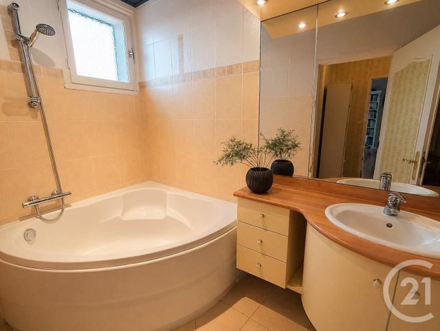 maison à vendre - 4 pièces - 133.45 m2 - CUGNAUX - 31 - MIDI-PYRENEES - Century 21 Partenaire Immobilier