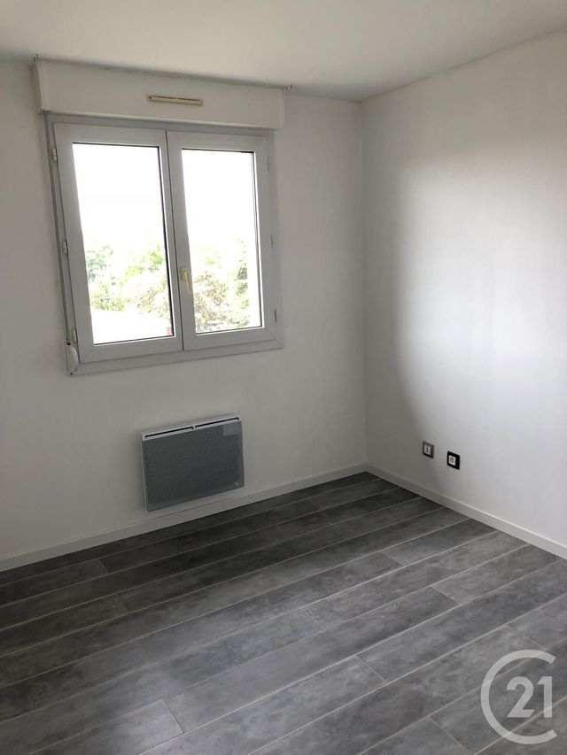 Appartement F3 à louer - 3 pièces - 62.73 m2 - VILLENEUVE TOLOSANE - 31 - MIDI-PYRENEES - Century 21 Partenaire Immobilier