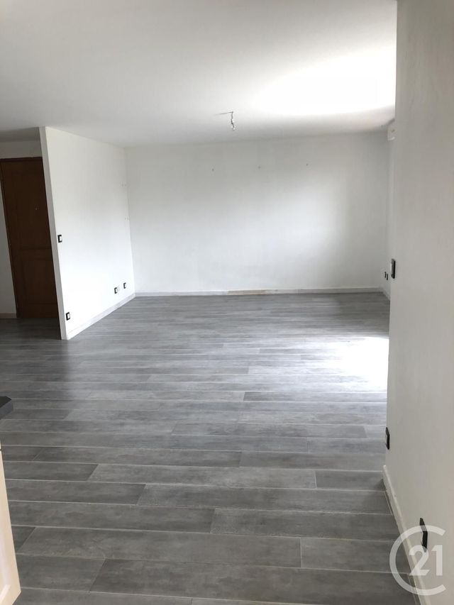 Appartement F3 à louer - 3 pièces - 62.73 m2 - VILLENEUVE TOLOSANE - 31 - MIDI-PYRENEES - Century 21 Partenaire Immobilier