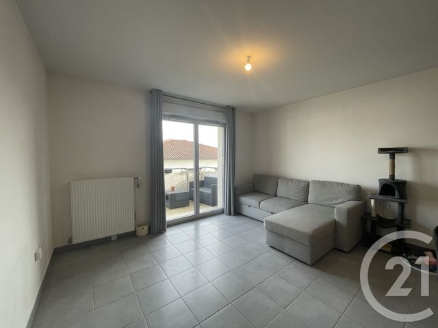 Appartement T3 à louer - 3 pièces - 54.03 m2 - VILLENEUVE TOLOSANE - 31 - MIDI-PYRENEES - Century 21 Partenaire Immobilier