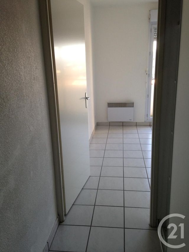 Appartement Studio à louer - 1 pièce - 22.7 m2 - CUGNAUX - 31 - MIDI-PYRENEES - Century 21 Partenaire Immobilier