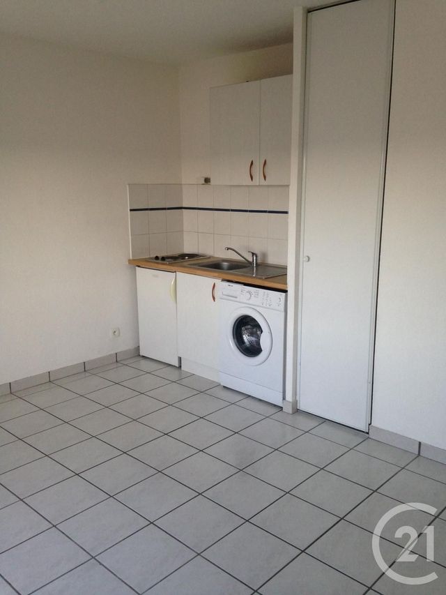 Appartement Studio à louer - 1 pièce - 22.7 m2 - CUGNAUX - 31 - MIDI-PYRENEES - Century 21 Partenaire Immobilier