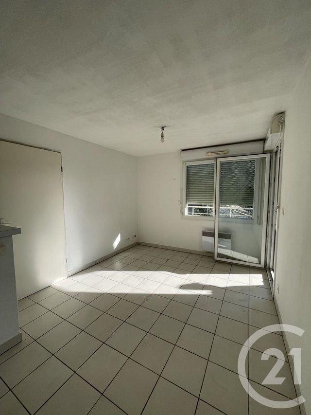 Appartement T2 à louer - 2 pièces - 30.8 m2 - TOULOUSE - 31 - MIDI-PYRENEES - Century 21 Partenaire Immobilier