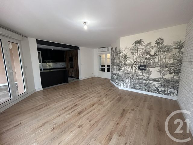 Appartement T4 à louer - 4 pièces - 79.21 m2 - TOULOUSE - 31 - MIDI-PYRENEES - Century 21 Partenaire Immobilier