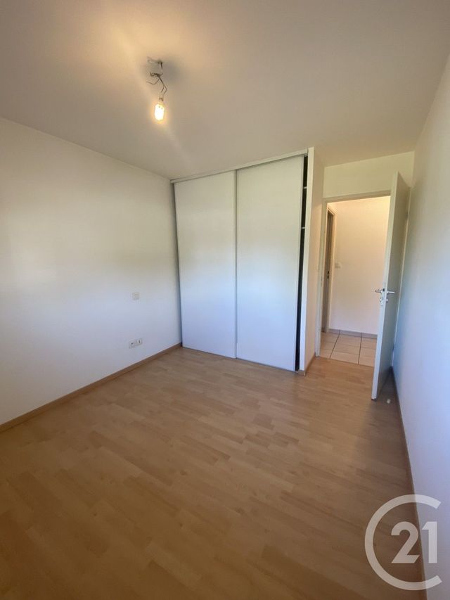 Appartement T2 à louer - 3 pièces - 60.4 m2 - CUGNAUX - 31 - MIDI-PYRENEES - Century 21 Partenaire Immobilier