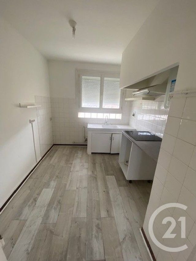 Appartement F3 à louer - 3 pièces - 63.0 m2 - CUGNAUX - 31 - MIDI-PYRENEES - Century 21 Partenaire Immobilier