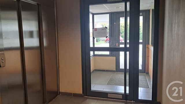 Appartement T3 à vendre - 3 pièces - 59.05 m2 - CUGNAUX - 31 - MIDI-PYRENEES - Century 21 Partenaire Immobilier