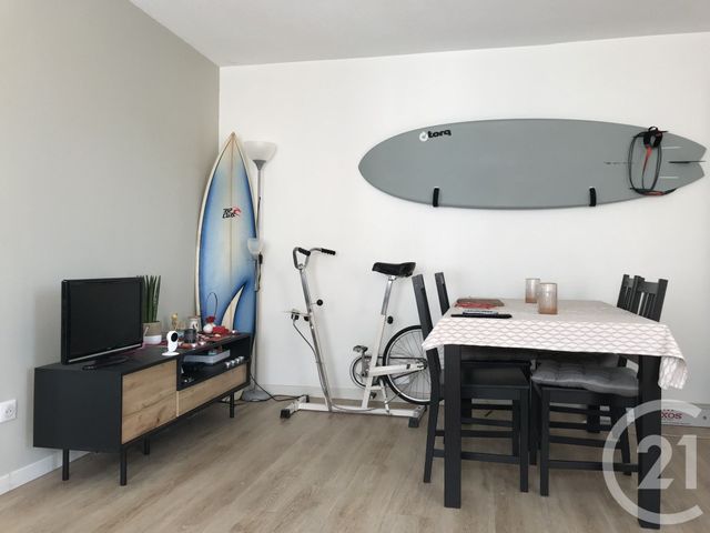 Appartement T3 à louer - 3 pièces - 59.0 m2 - CUGNAUX - 31 - MIDI-PYRENEES - Century 21 Partenaire Immobilier