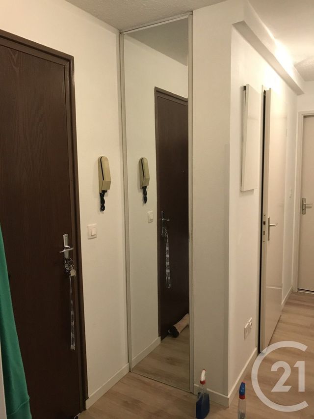 Appartement T3 à louer - 3 pièces - 59.0 m2 - CUGNAUX - 31 - MIDI-PYRENEES - Century 21 Partenaire Immobilier