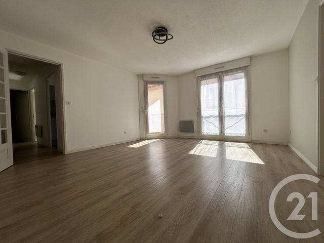 Appartement T3 à louer - 3 pièces - 59.0 m2 - CUGNAUX - 31 - MIDI-PYRENEES - Century 21 Partenaire Immobilier