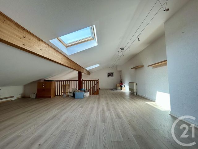 Appartement Duplex à vendre - 4 pièces - 88.3 m2 - CUGNAUX - 31 - MIDI-PYRENEES - Century 21 Partenaire Immobilier