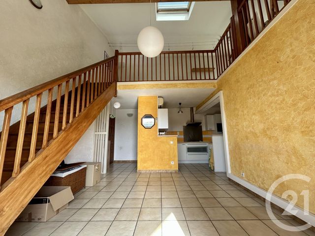 Appartement Duplex à vendre - 4 pièces - 88.3 m2 - CUGNAUX - 31 - MIDI-PYRENEES - Century 21 Partenaire Immobilier
