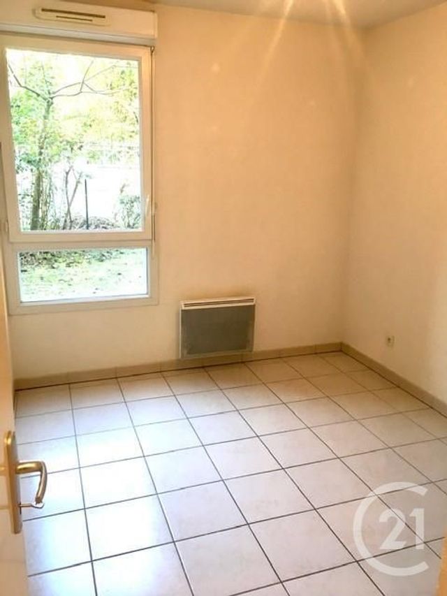 Appartement F3 à louer - 3 pièces - 64.57 m2 - CUGNAUX - 31 - MIDI-PYRENEES - Century 21 Partenaire Immobilier