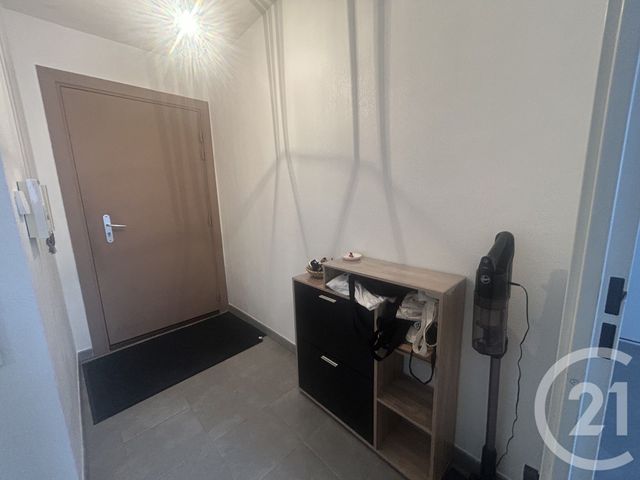Appartement T2 à louer - 2 pièces - 40.67 m2 - CUGNAUX - 31 - MIDI-PYRENEES - Century 21 Partenaire Immobilier