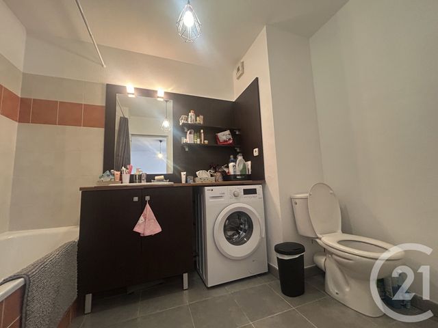 Appartement T2 à louer - 2 pièces - 40.67 m2 - CUGNAUX - 31 - MIDI-PYRENEES - Century 21 Partenaire Immobilier