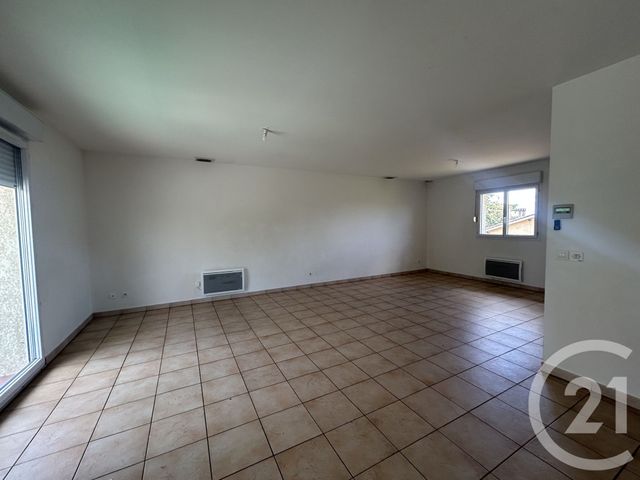 Appartement T4 à louer - 4 pièces - 111.0 m2 - CUGNAUX - 31 - MIDI-PYRENEES - Century 21 Partenaire Immobilier