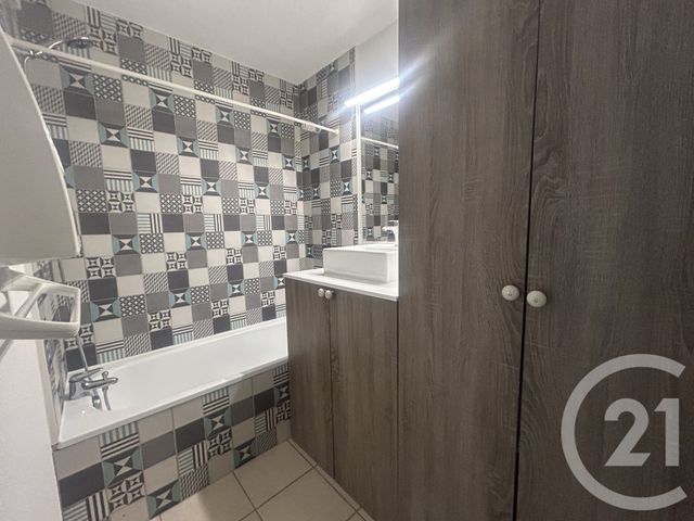 Appartement T2 à louer - 2 pièces - 42.0 m2 - PLAISANCE DU TOUCH - 31 - MIDI-PYRENEES - Century 21 Partenaire Immobilier