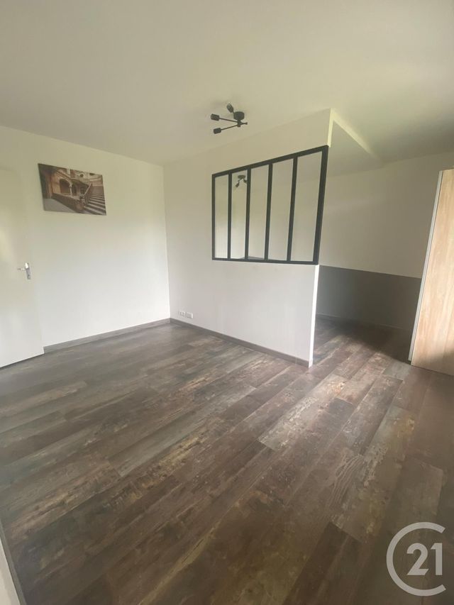 Appartement Studio à louer - 1 pièce - 29.74 m2 - CUGNAUX - 31 - MIDI-PYRENEES - Century 21 Partenaire Immobilier