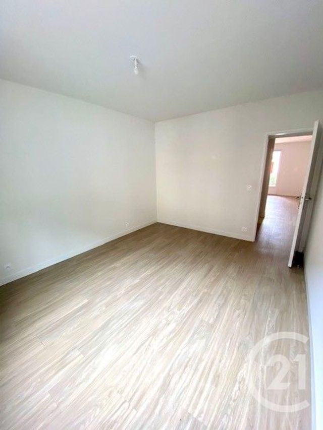Appartement T2 à louer - 2 pièces - 40.0 m2 - VILLENEUVE TOLOSANE - 31 - MIDI-PYRENEES - Century 21 Partenaire Immobilier
